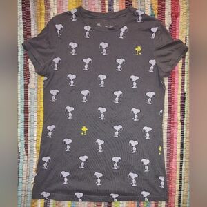 2 Snoopy/Peanuts tops size juniors medium